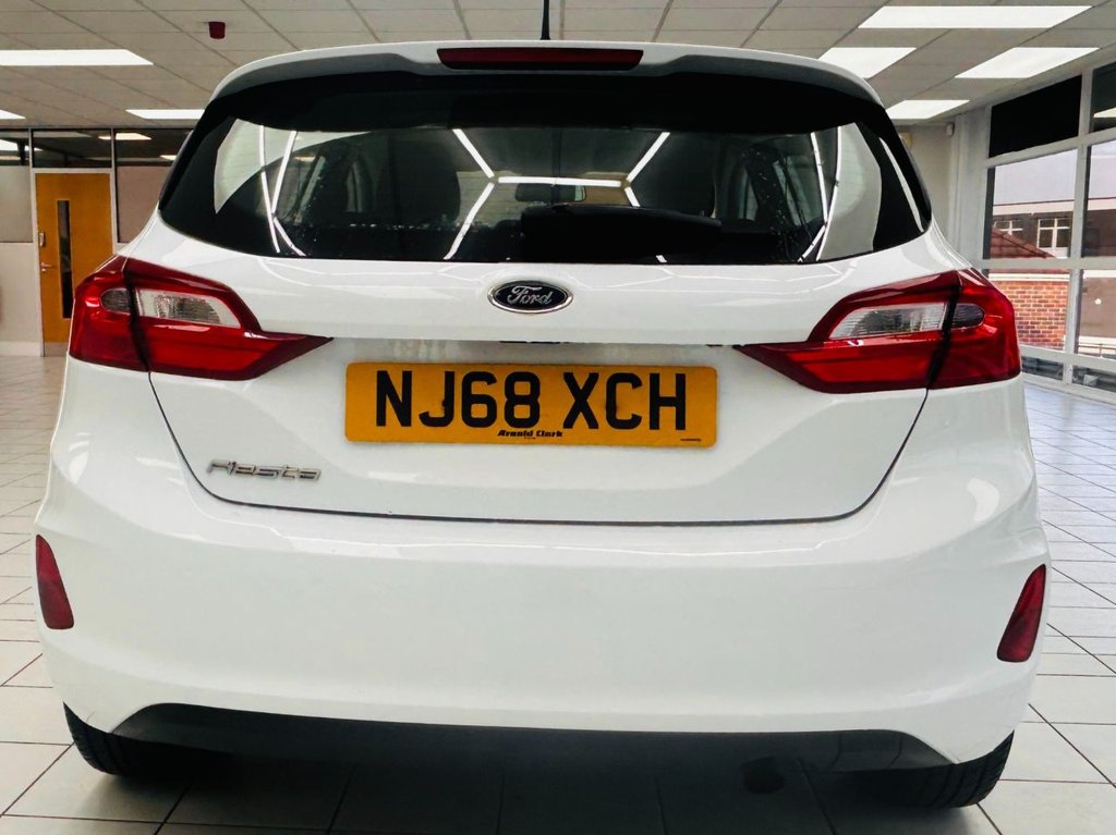 Used Ford Fiesta 2018 for sale - 77666634: Photo 4