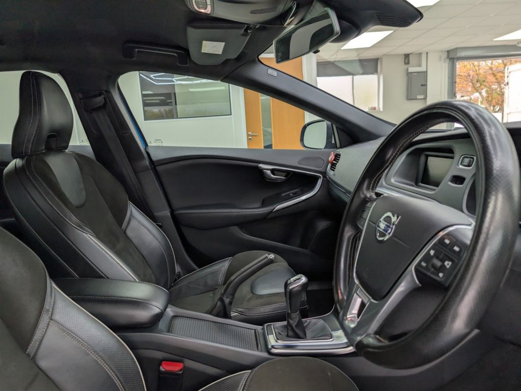 Used Volvo V40 2015 for sale - 78200409: Photo 13