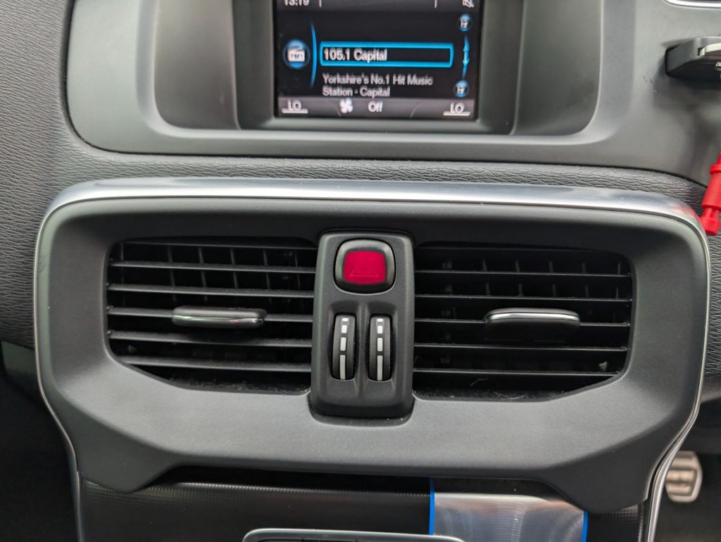 Used Volvo V40 2015 for sale - 78200409: Photo 20