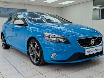 Used Volvo V40 2015 for sale - 78200409: Photo