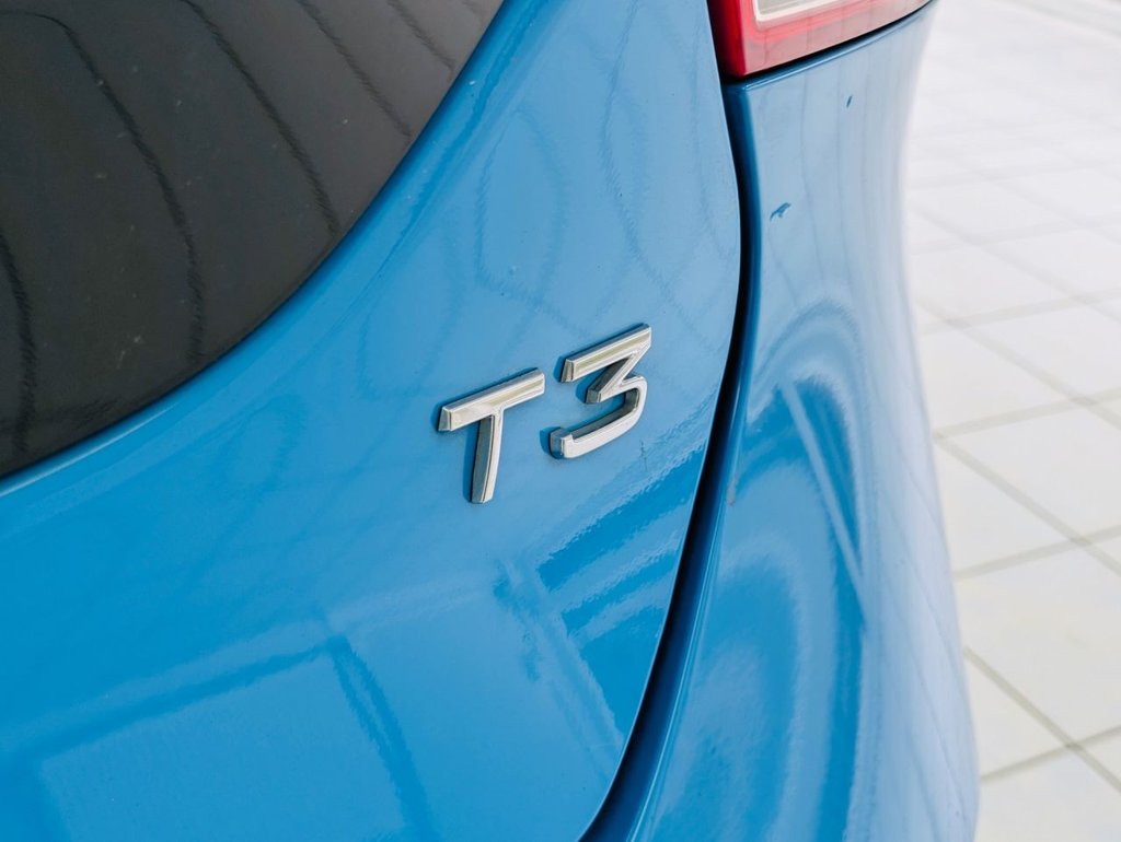 Used Volvo V40 2015 for sale - 78200409: Photo 33