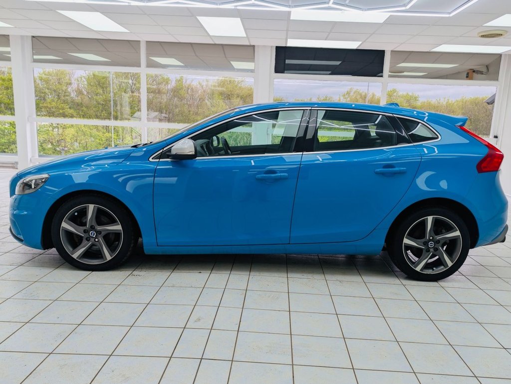 Used Volvo V40 2015 for sale - 78200409: Photo 8