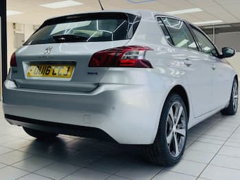 Used Peugeot 308 2016 for sale - 79822700: Photo