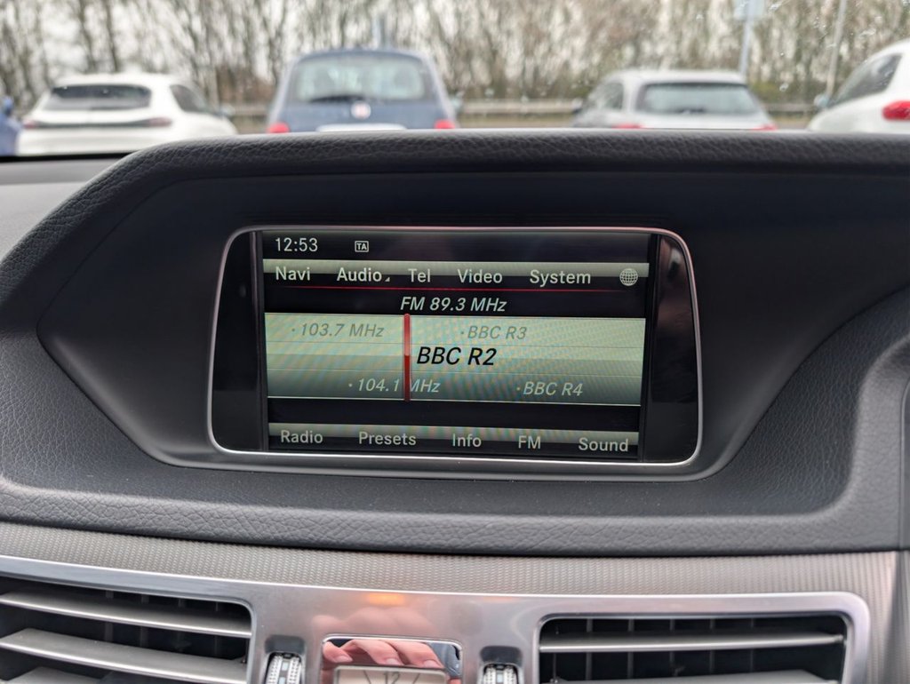 Used Mercedes-Benz E Class 2014 for sale - 77780272: Photo 23