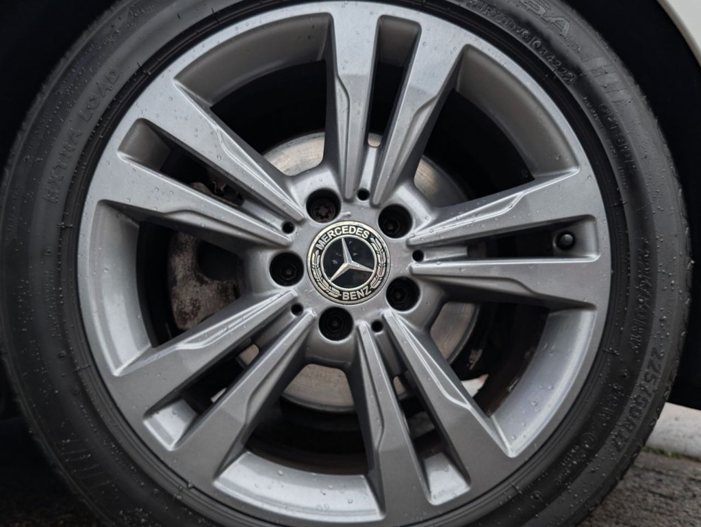 Used Mercedes-Benz E Class 2014 for sale - 77780272: Photo 47