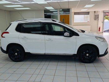 Used Peugeot 2008 2016 for sale - 78514289: Photo