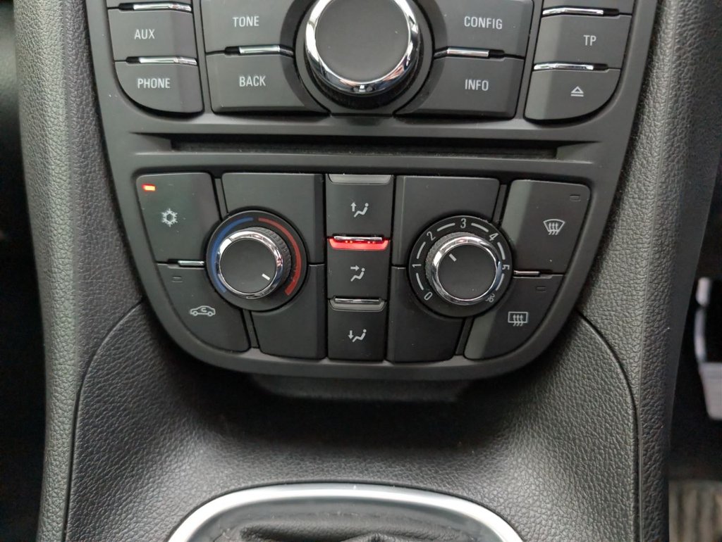 Used Vauxhall Meriva 2015 for sale - 78036415: Photo 24