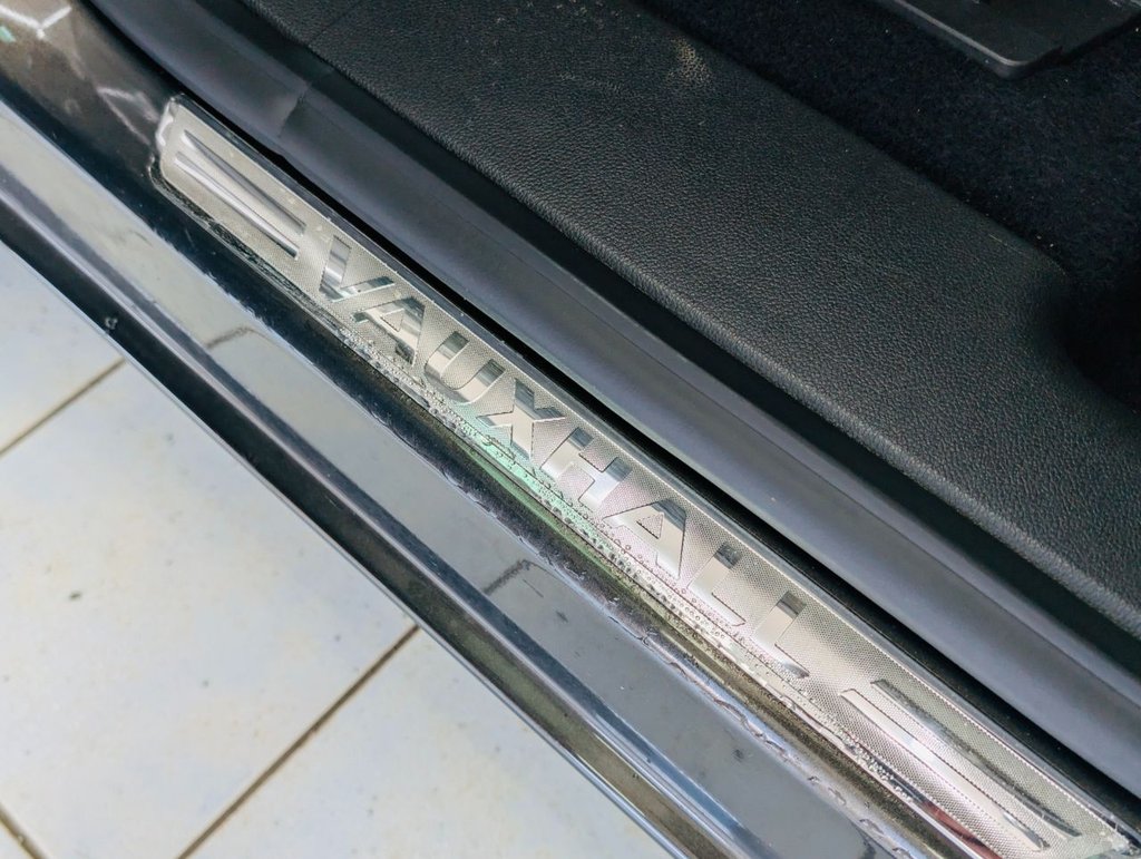 Used Vauxhall Meriva 2015 for sale - 78036415: Photo 38