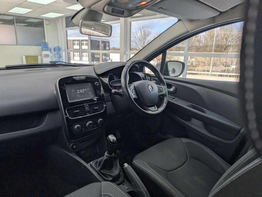 Used Renault Clio 2017 for sale - 77834994: Photo 14