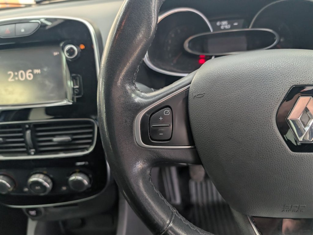 Used Renault Clio 2017 for sale - 77834994: Photo 24