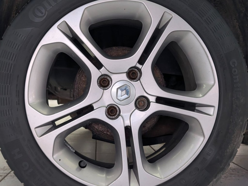 Used Renault Clio 2017 for sale - 77834994: Photo 36