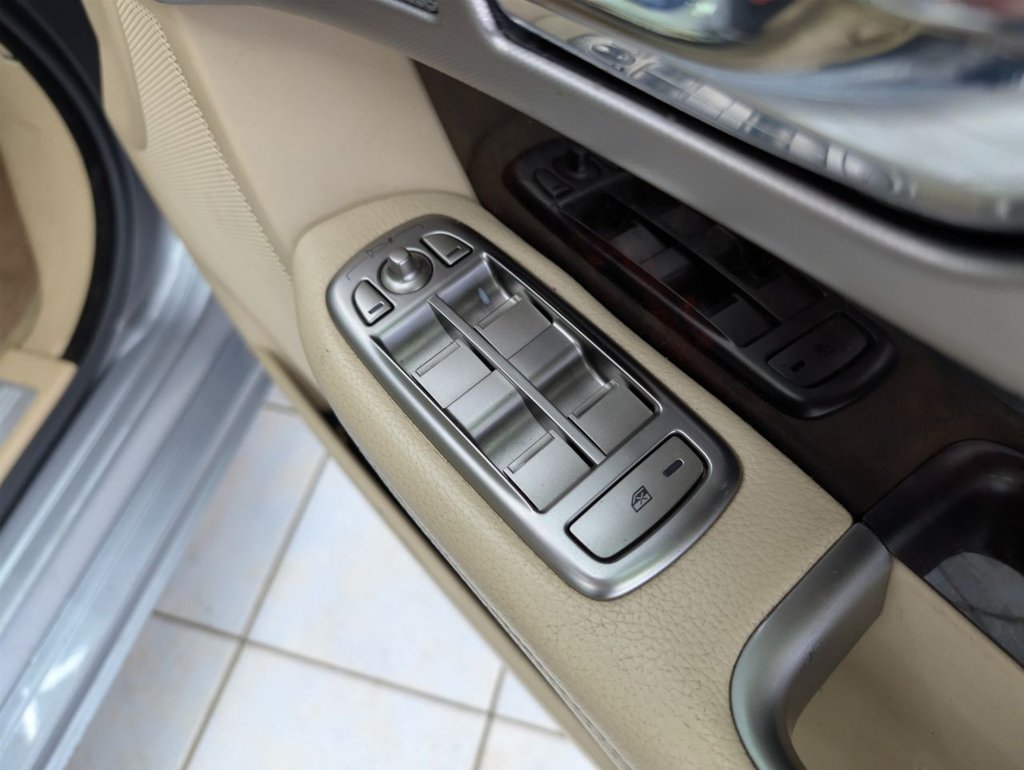 Used Jaguar XF 2011 for sale - 77835346: Photo 34