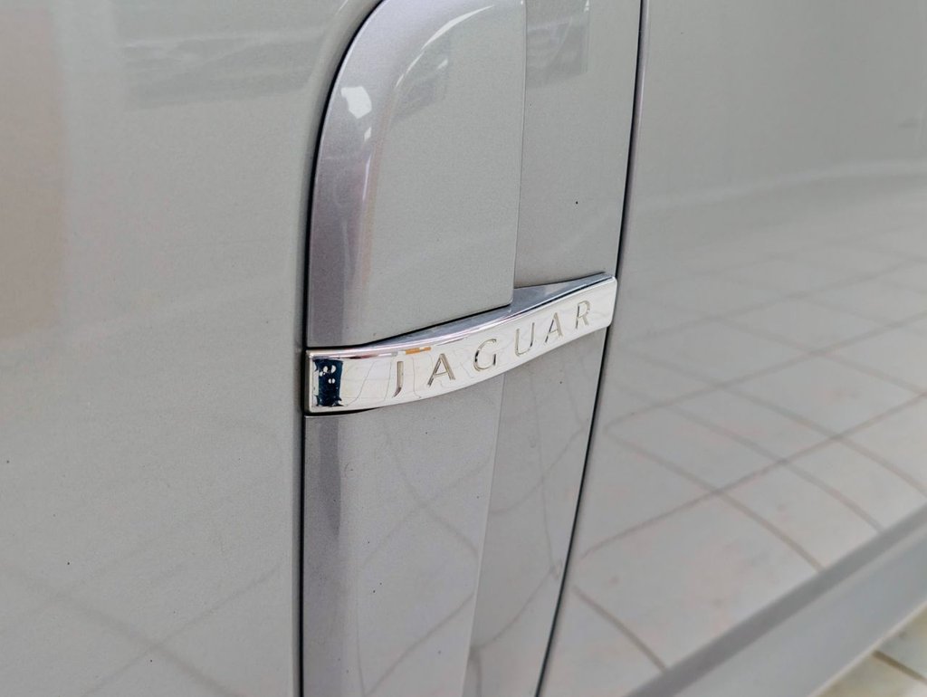 Used Jaguar XF 2011 for sale - 77835346: Photo 38