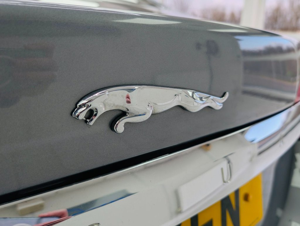 Used Jaguar XF 2011 for sale - 77835346: Photo 40