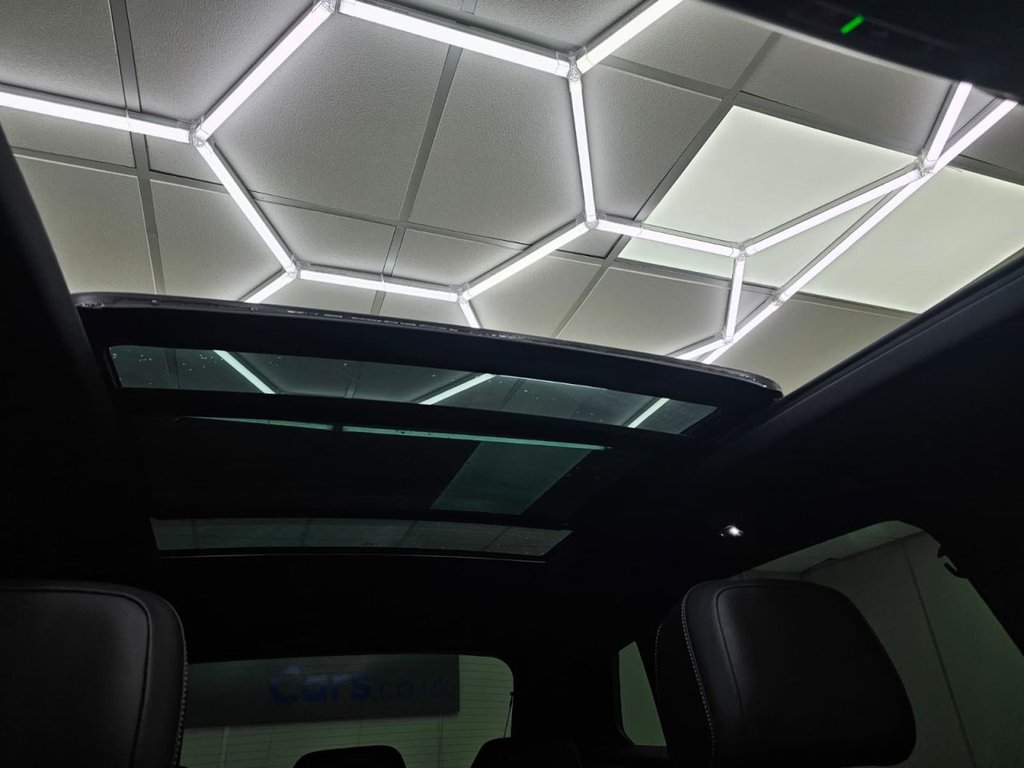 Used Volkswagen Tiguan 2024 for sale - 77666815: Photo 32