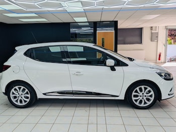 Used Renault Clio 2017 for sale - 78607659: Photo