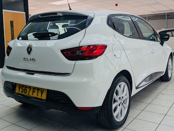Used Renault Clio 2017 for sale - 78607659: Photo