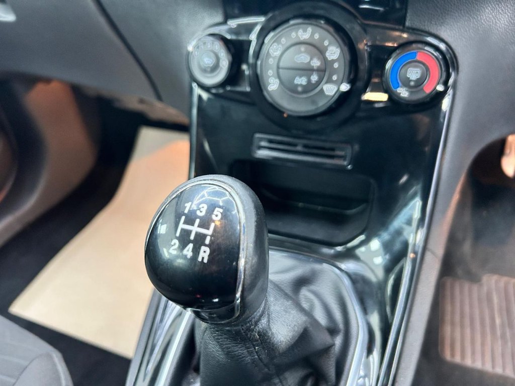 Used Ford Fiesta 2017 for sale - 77667001: Photo 16