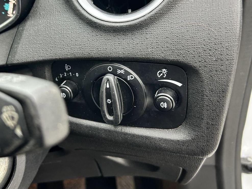 Used Ford Fiesta 2017 for sale - 77667001: Photo 19