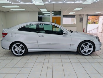 Used Mercedes-Benz CLC Class 2011 for sale - 78241224: Photo