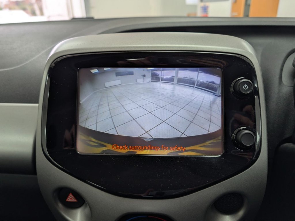 Used Toyota AYGO 2015 for sale - 77764722: Photo 23