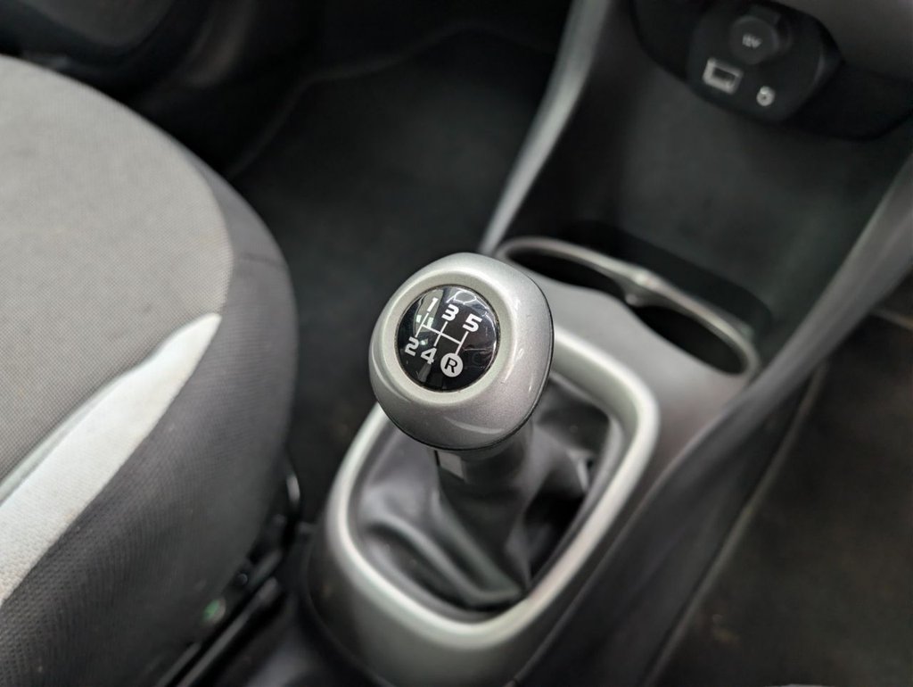 Used Toyota AYGO 2015 for sale - 77764722: Photo 26