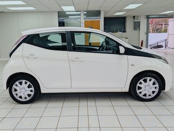 Used Toyota AYGO 2015 for sale - 77764722: Photo