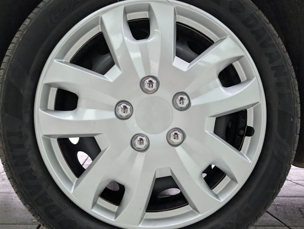 Used Toyota AYGO 2015 for sale - 77764722: Photo 41