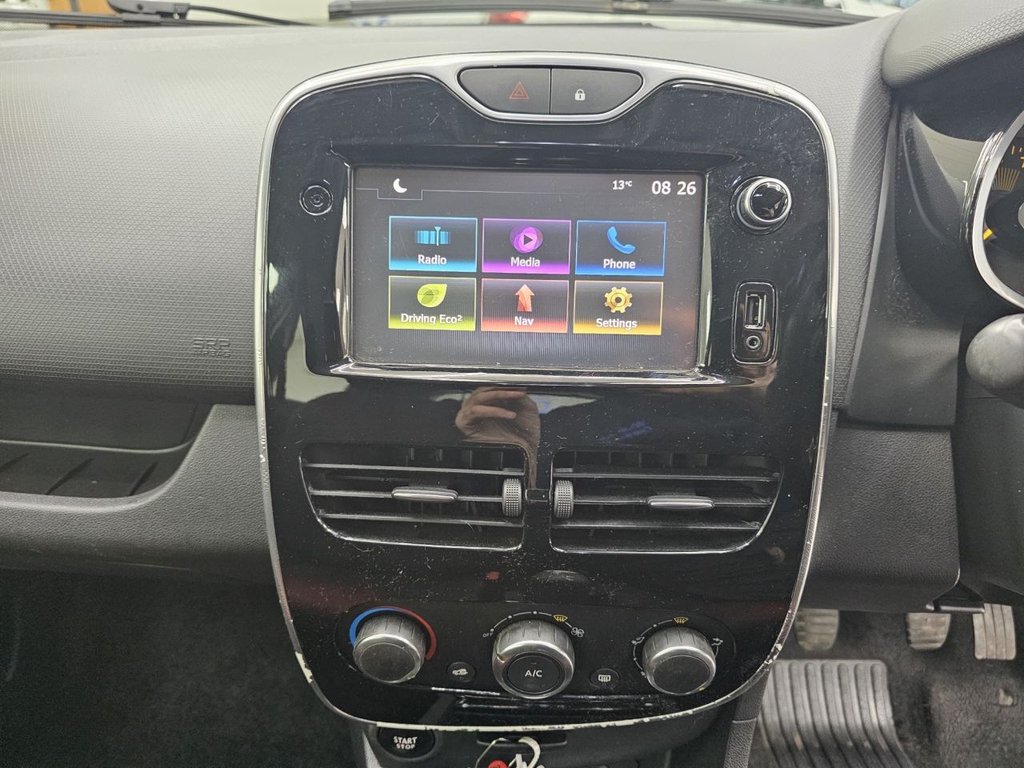 Used Renault Clio 2016 for sale - 77748000: Photo 15