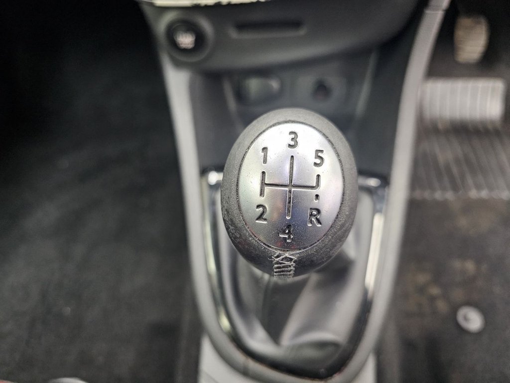 Used Renault Clio 2016 for sale - 77748000: Photo 17