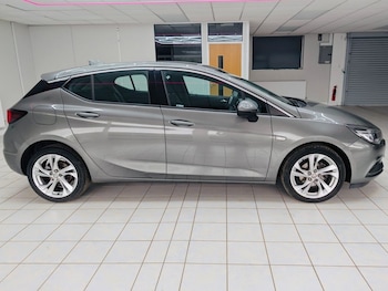 Used Vauxhall Astra 2017 for sale - 78524682: Photo