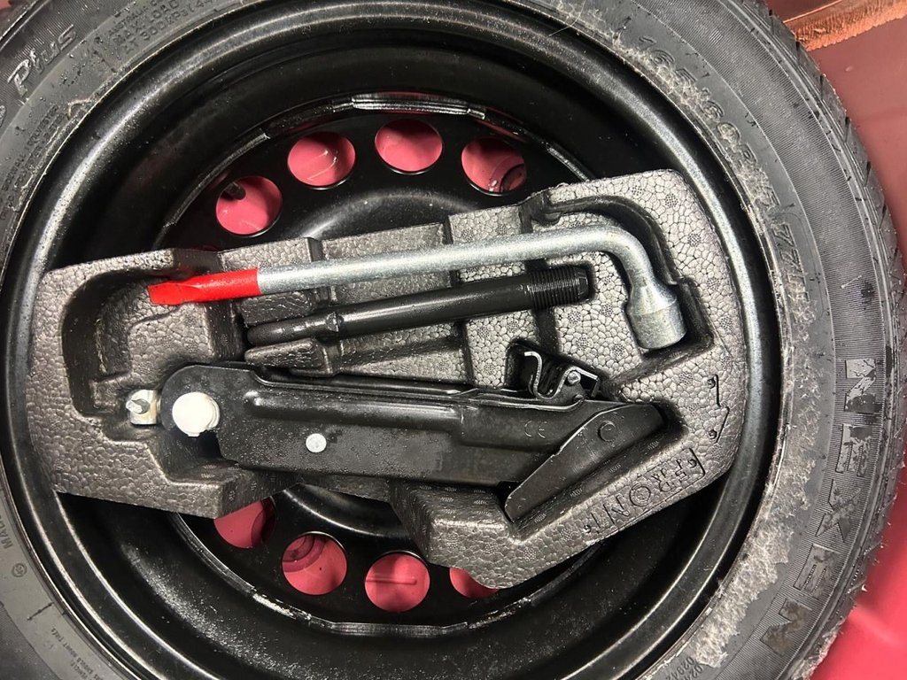 Used Peugeot 108 2015 for sale - 77666741: Photo 32