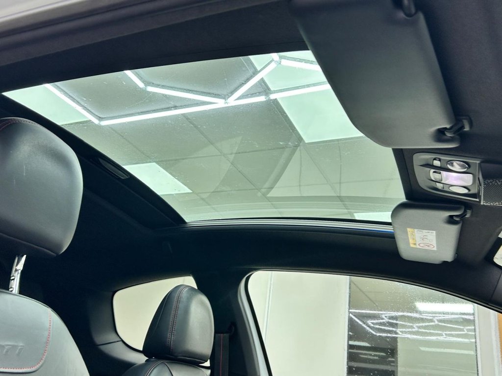 Used Peugeot 208 2018 for sale - 77667000: Photo 26