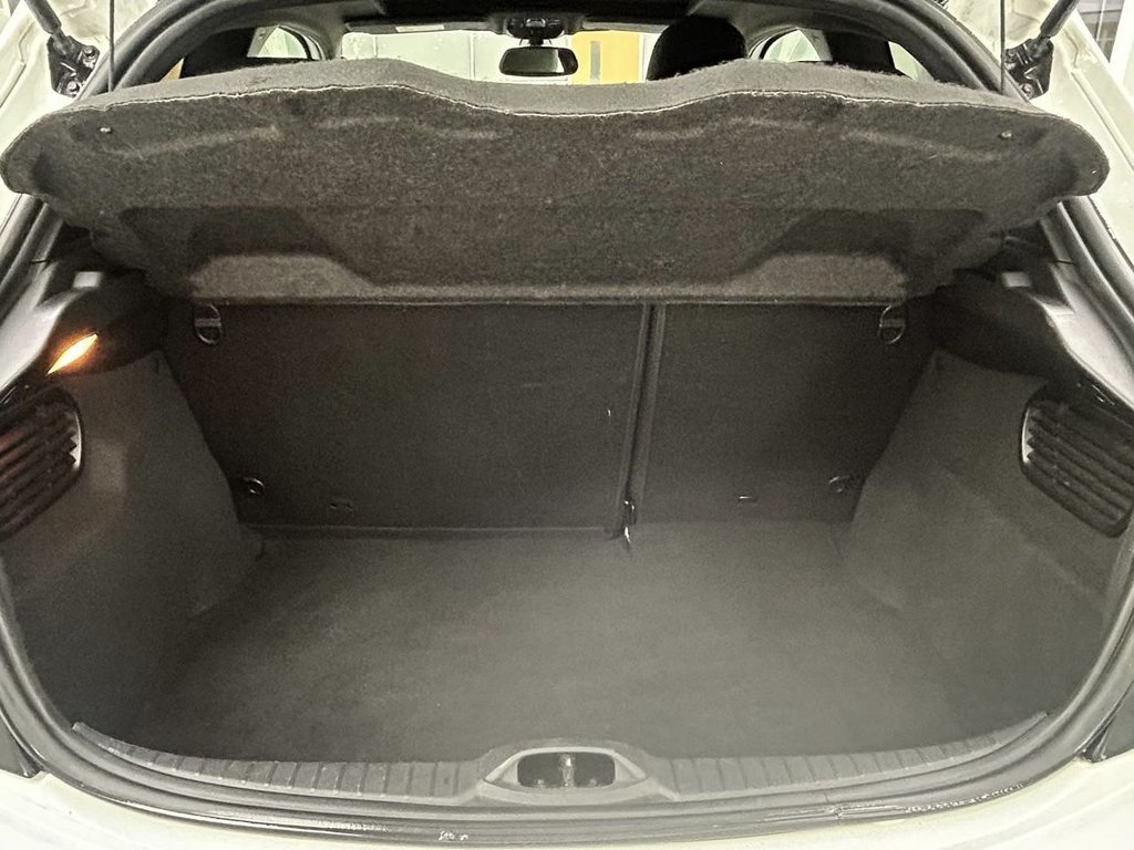 Used Peugeot 208 2018 for sale - 77667000: Photo 7