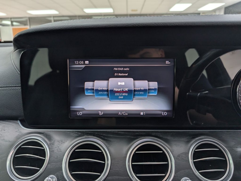 Used Mercedes-Benz E Class 2016 for sale - 78110363: Photo 22