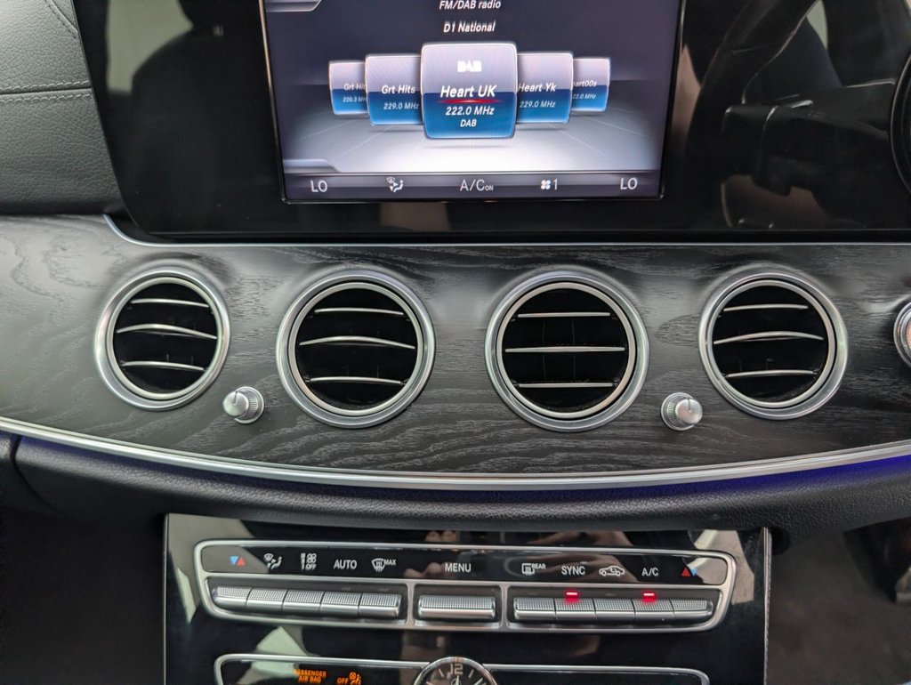 Used Mercedes-Benz E Class 2016 for sale - 78110363: Photo 24