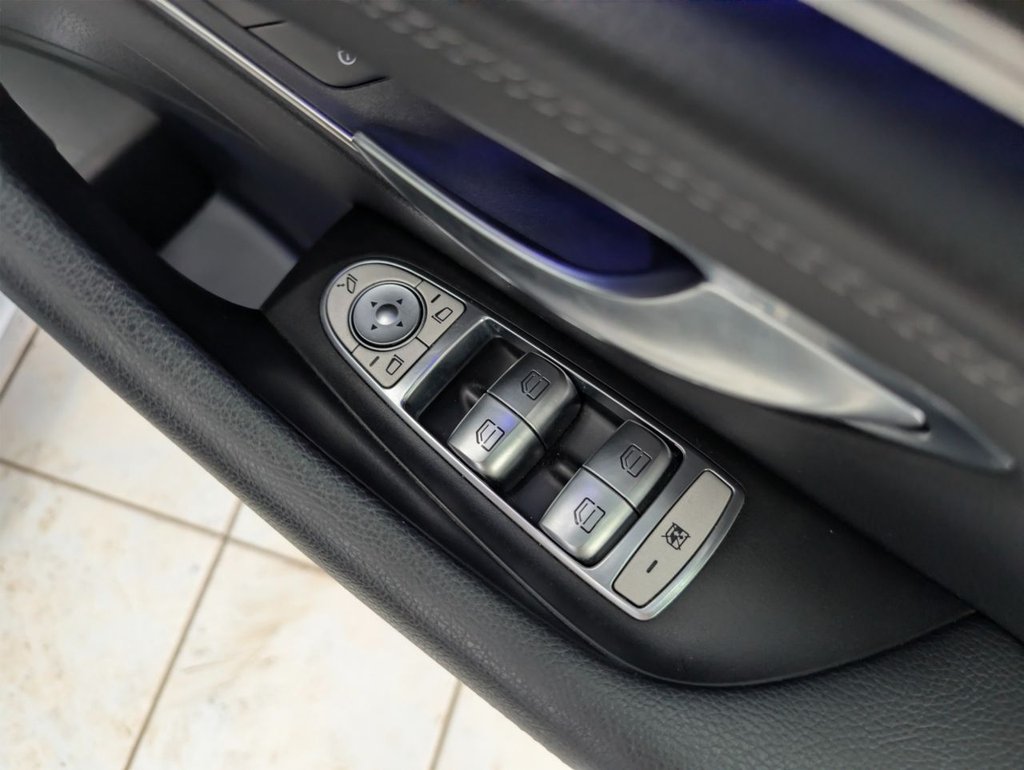 Used Mercedes-Benz E Class 2016 for sale - 78110363: Photo 39