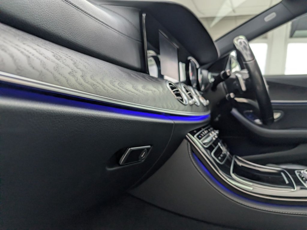 Used Mercedes-Benz E Class 2016 for sale - 78110363: Photo 41