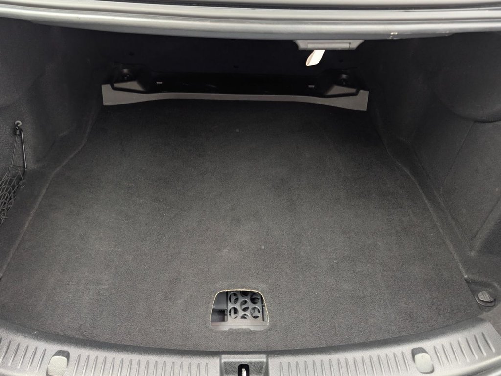 Used Mercedes-Benz E Class 2016 for sale - 78110363: Photo 6