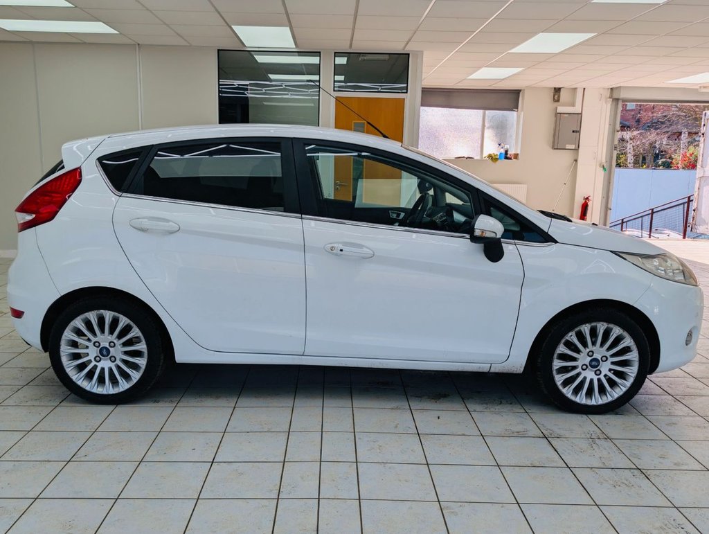 Used Ford Fiesta 2012 for sale - 77990535: Photo 3
