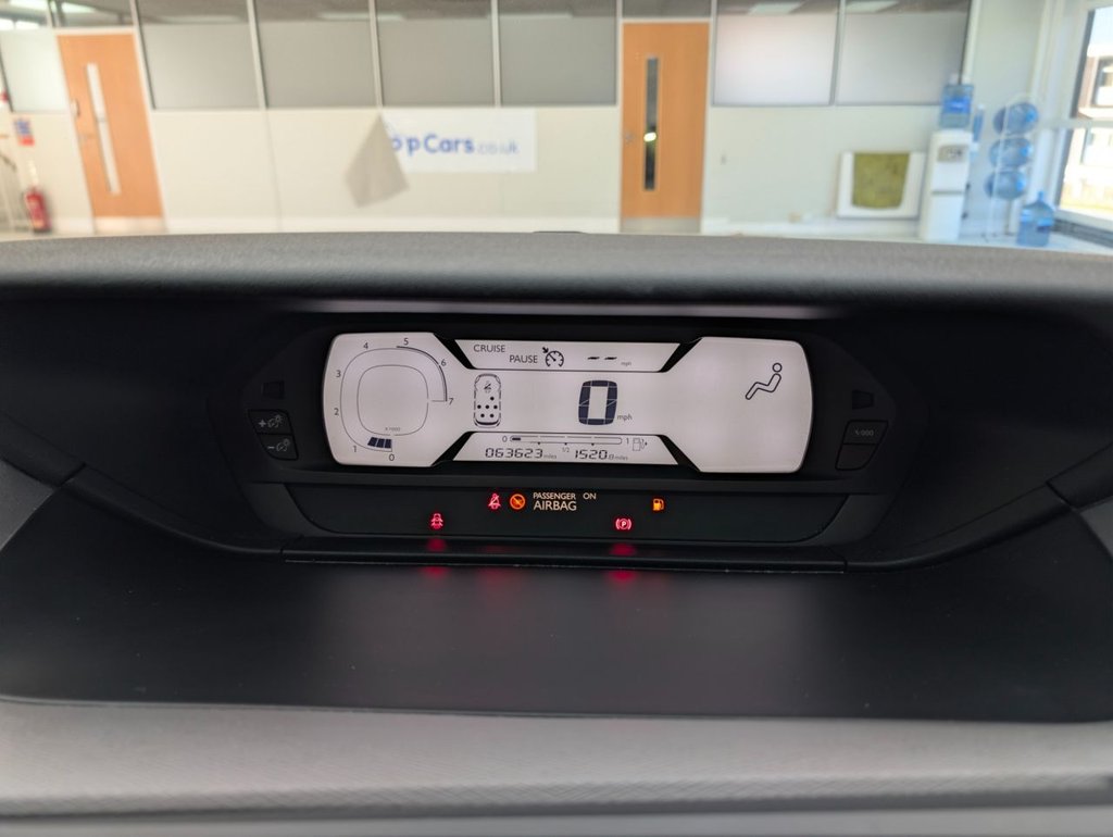 Used Citroen Grand C4 Picasso 2017 for sale - 77990774: Photo 32