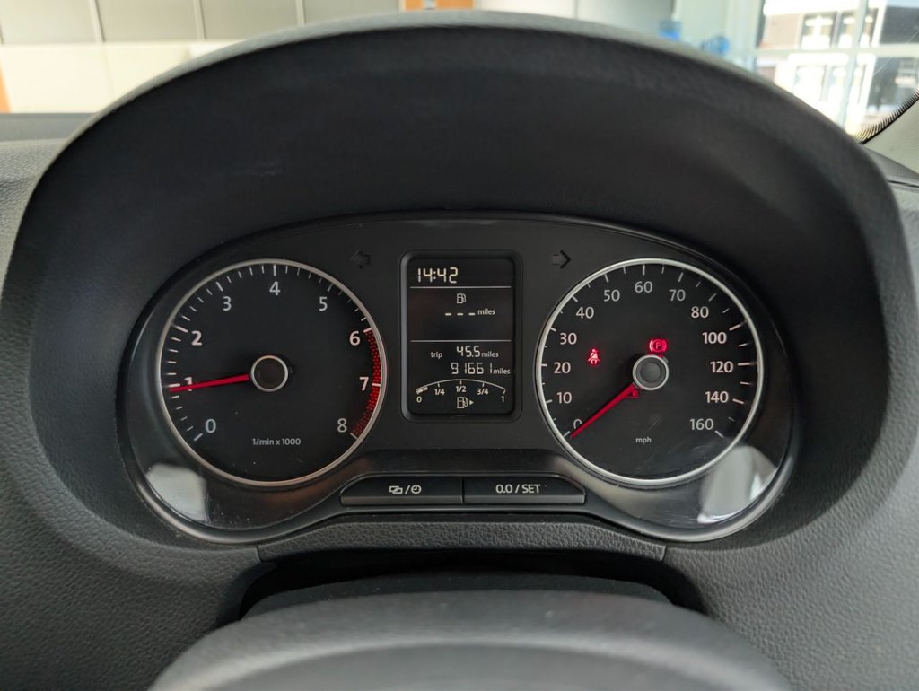 Used Volkswagen Polo 2014 for sale - 77990570: Photo 25