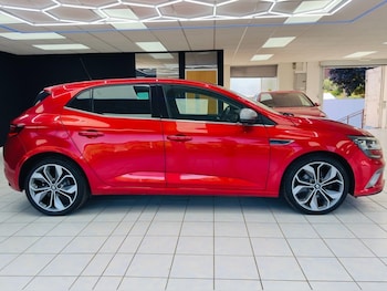 Used Renault Megane 2019 for sale - 79385482: Photo