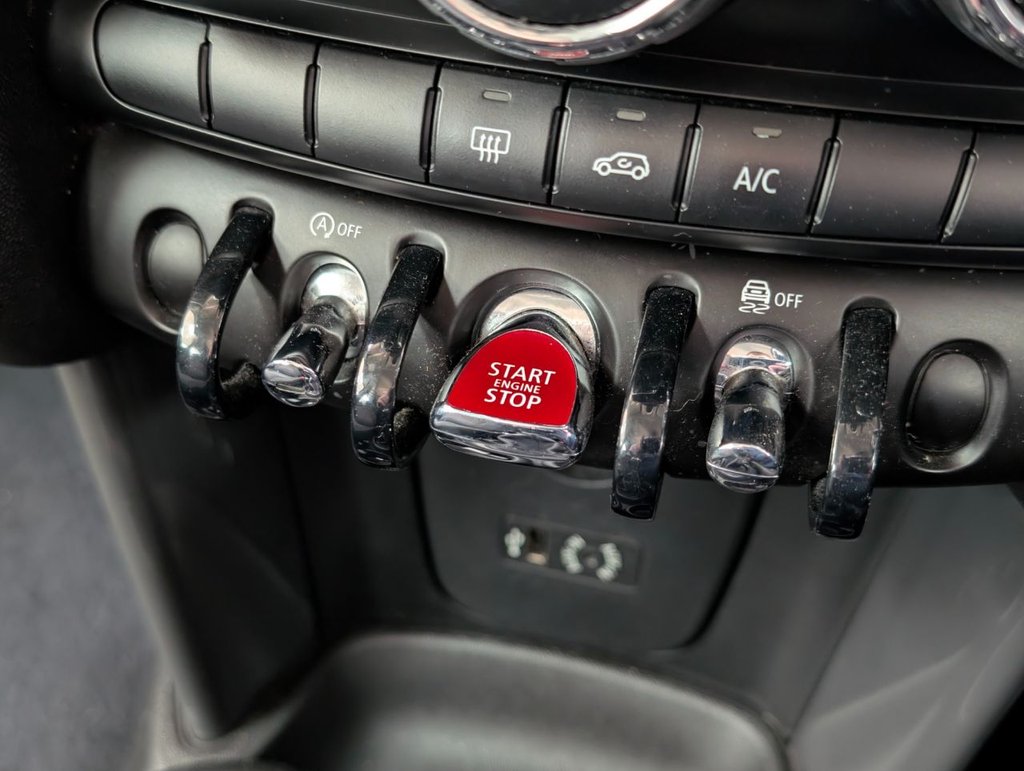 Used MINI Hatch 2017 for sale - 77834978: Photo 23