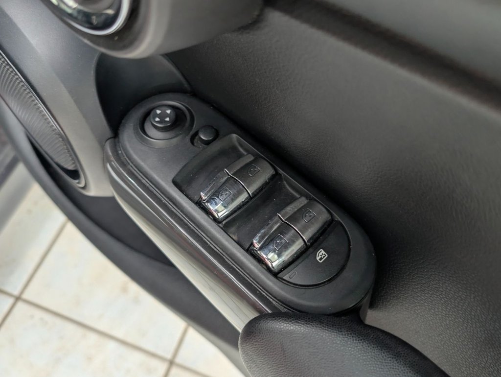 Used MINI Hatch 2017 for sale - 77834978: Photo 30