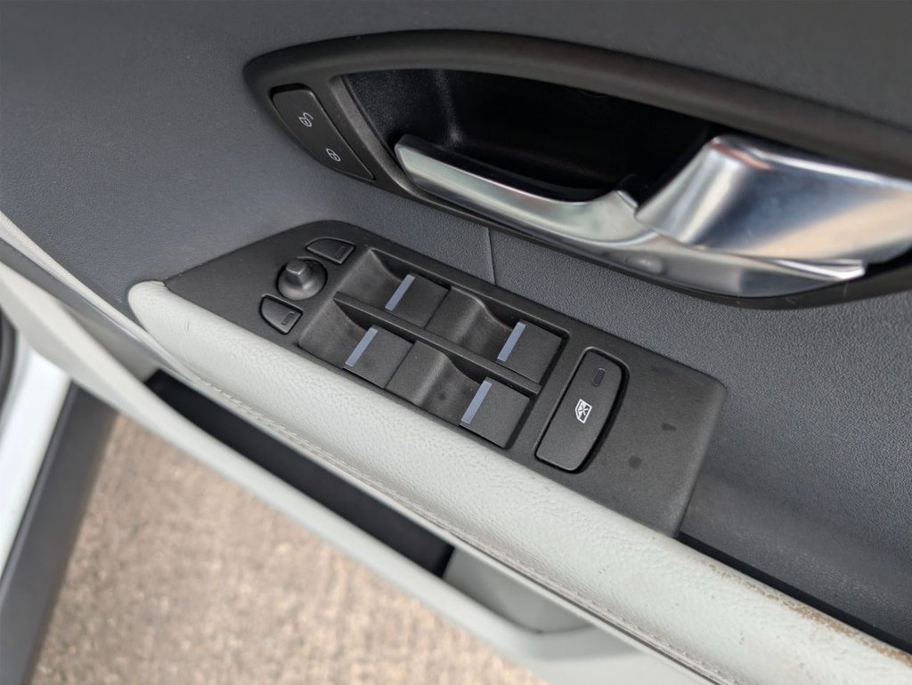 Used Land Rover Range Rover Evoque 2012 for sale - 77666937: Photo 33