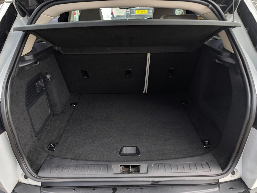 Used Land Rover Range Rover Evoque 2012 for sale - 77666937: Photo 6