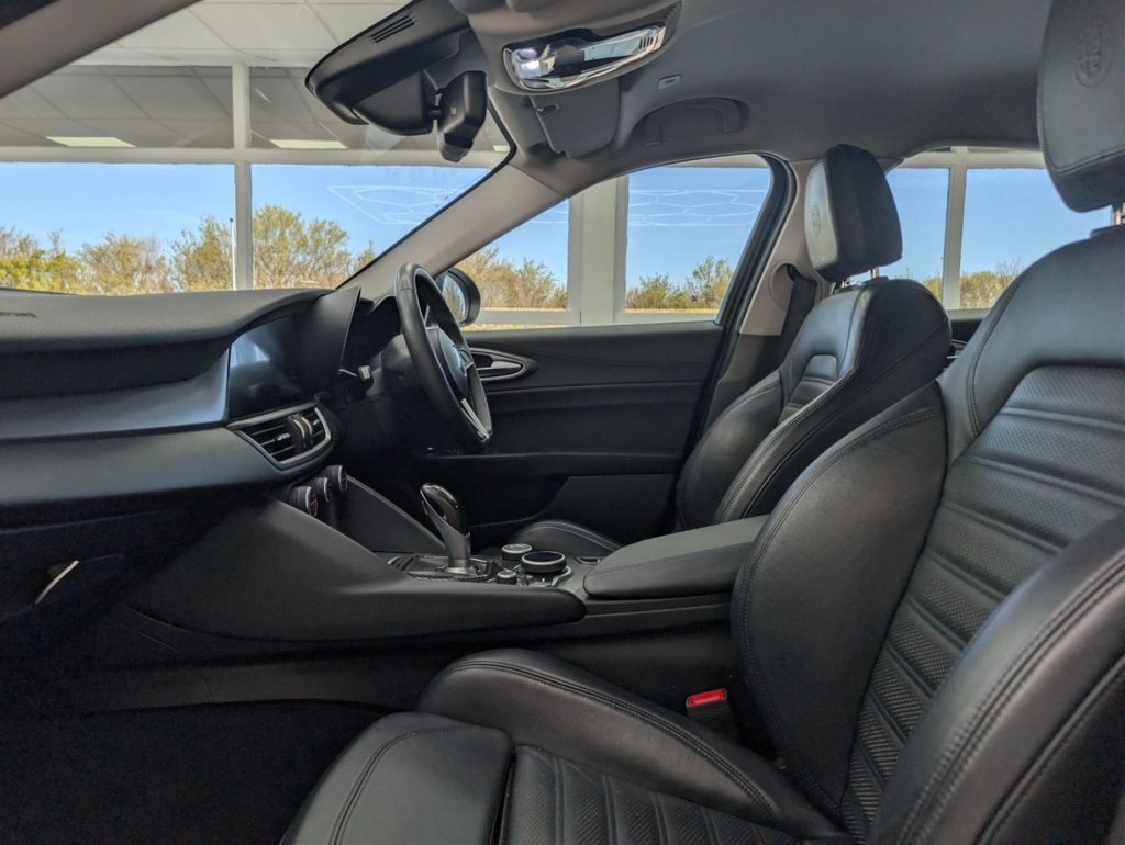 Used Alfa Romeo Giulia 2017 for sale - 78153518: Photo 17