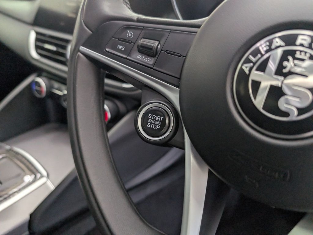 Used Alfa Romeo Giulia 2017 for sale - 78153518: Photo 38