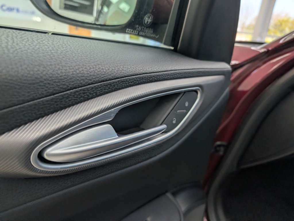 Used Alfa Romeo Giulia 2017 for sale - 78153518: Photo 42